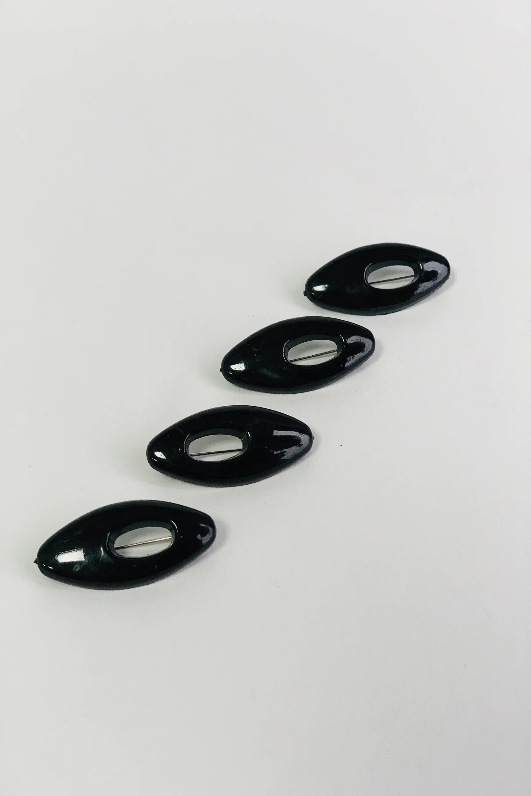 4 x Safety Pins - Multicolours - Black - Image 3