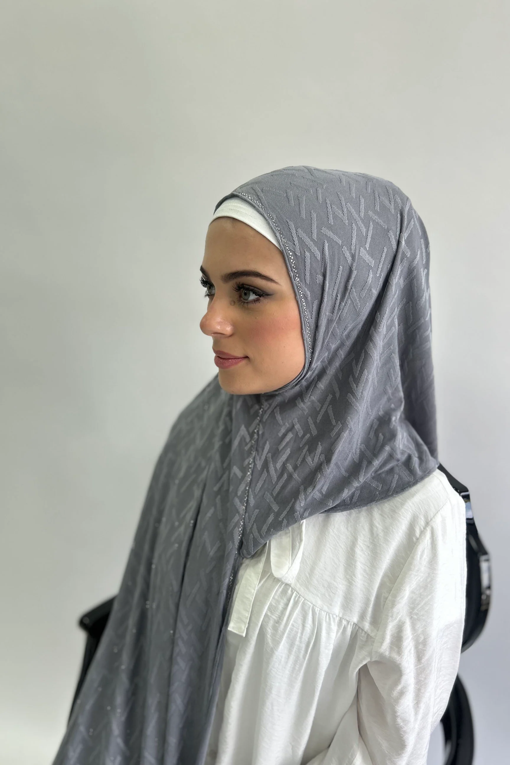 Kashkha All-in-one Hijab - Geometric Pattern Diamante Jersey - Image 3