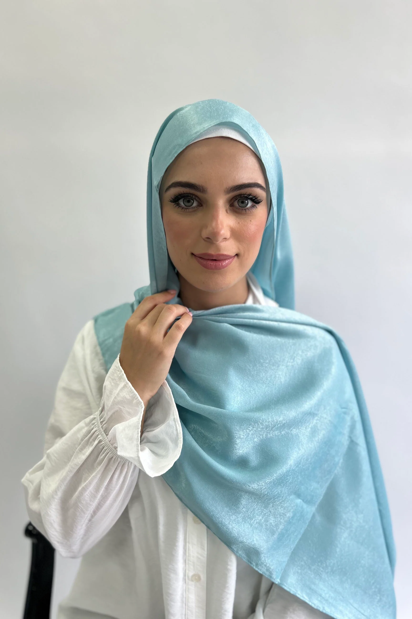 Bamboo Silk Hijab - Image 3