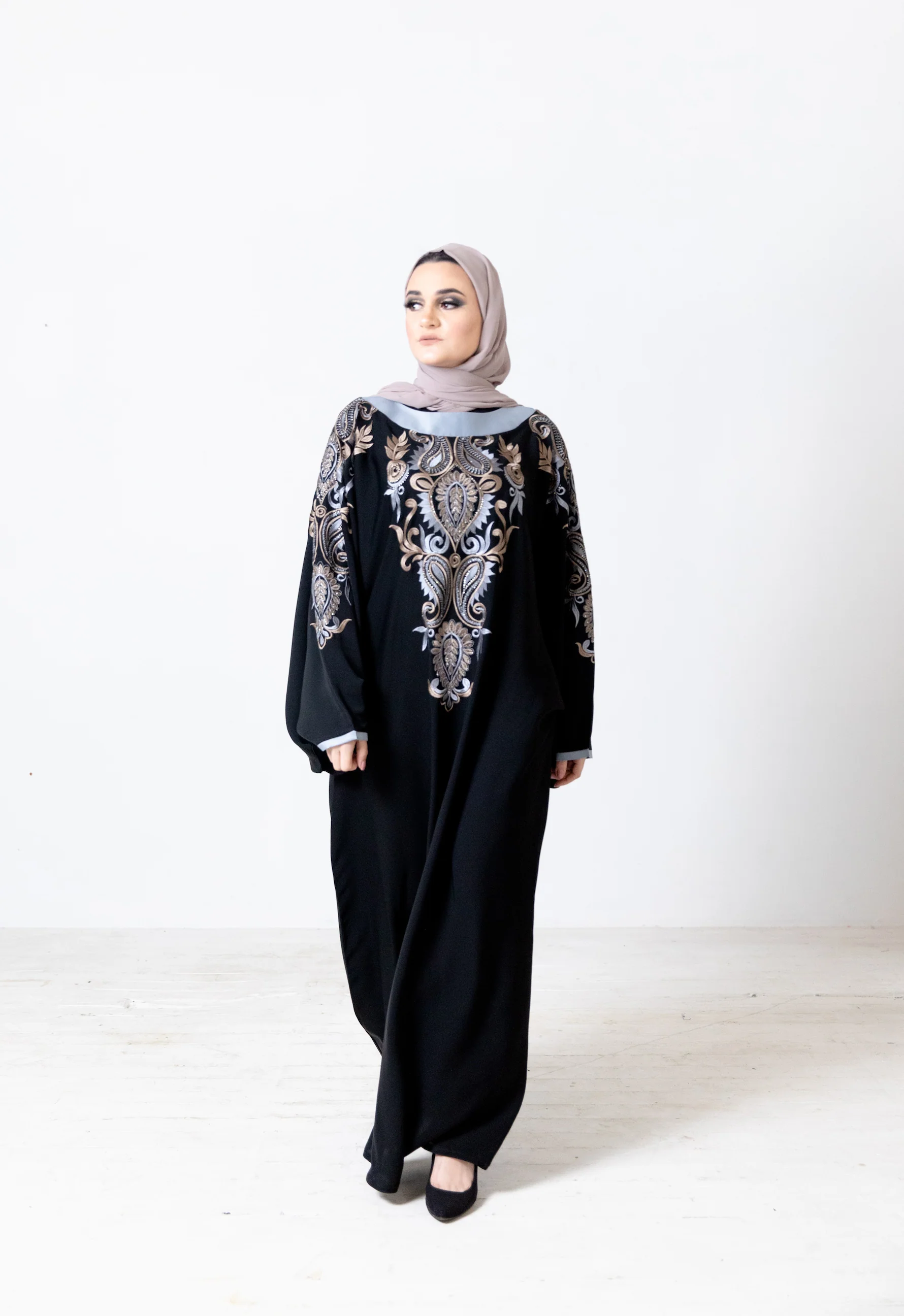 Black Closed Abaya – Luxurious Batwing Design with Blue Leaf Embroidery and Diamanté Detailing - Image 4