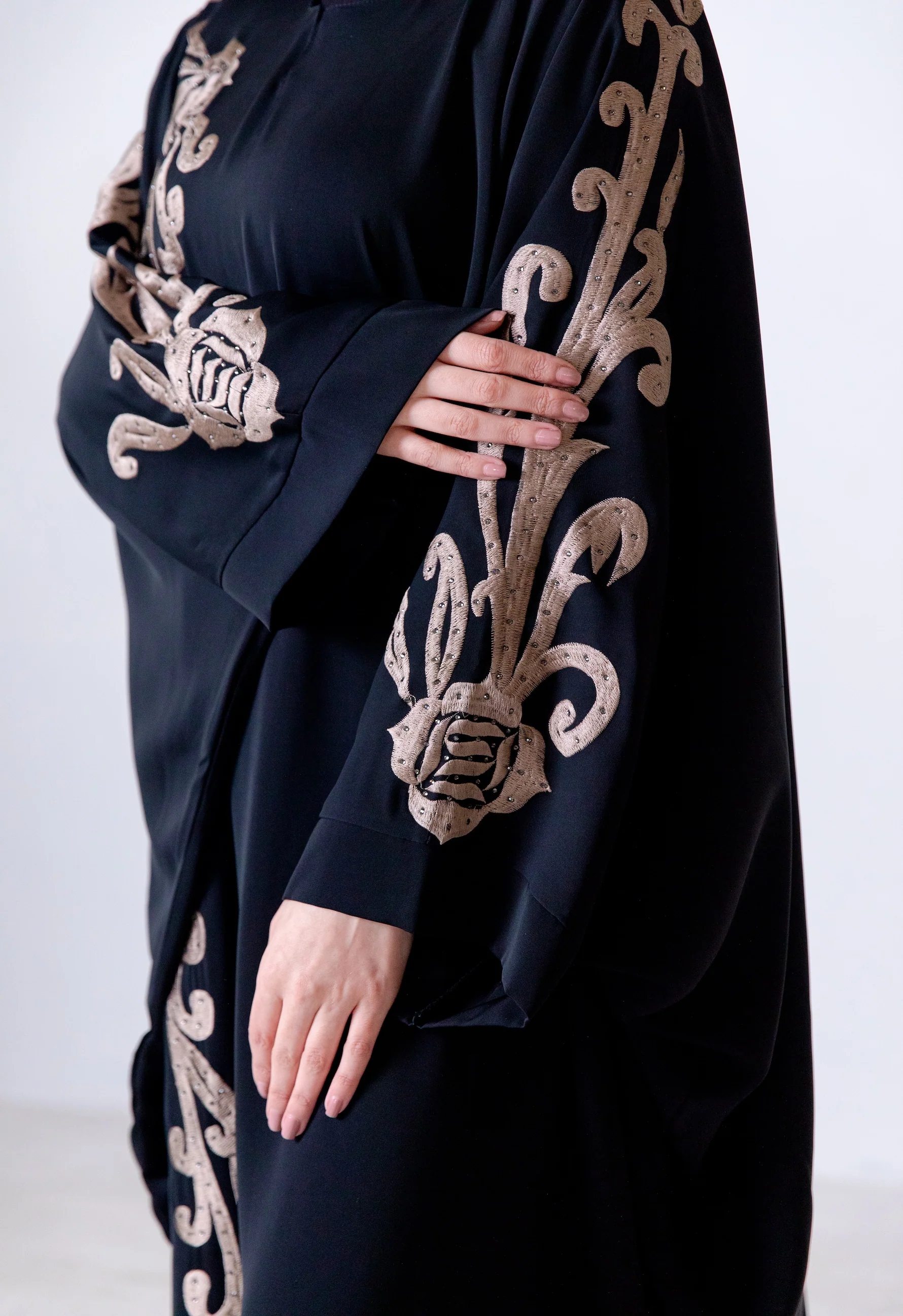 Black Closed Abaya – Luxurious Batwing Design with Gold Front and Sleeve Embroidery - Image 5