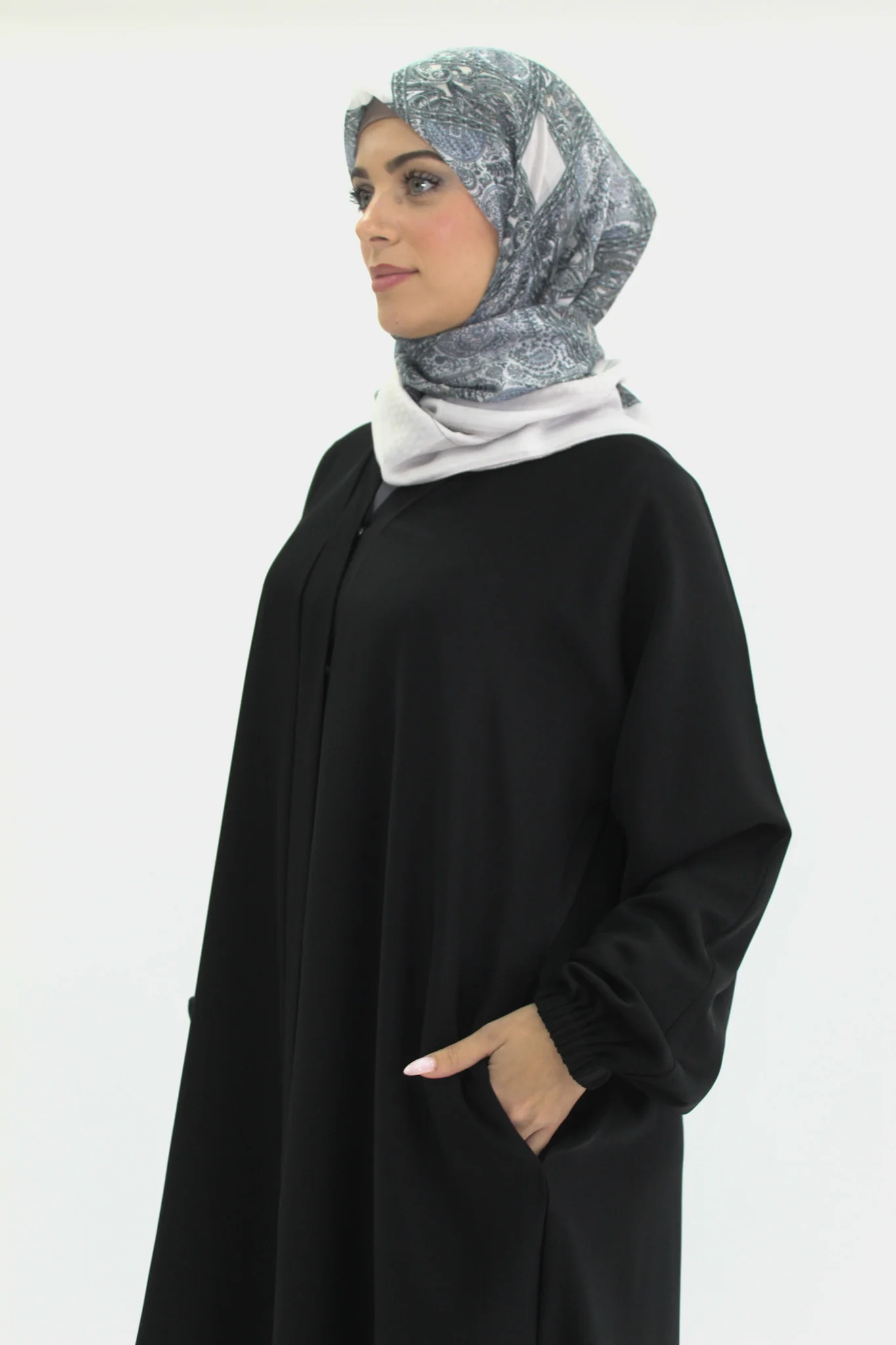 Black Open Abaya – Premium Plain Nidha with Pocket & Elastic Sleeves - Image 3