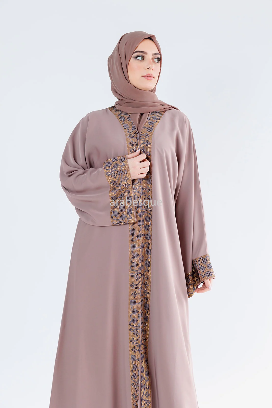 Blush Open Abaya – Luxury Patterned Embellishment in Gold and Dark Grey - Image 6