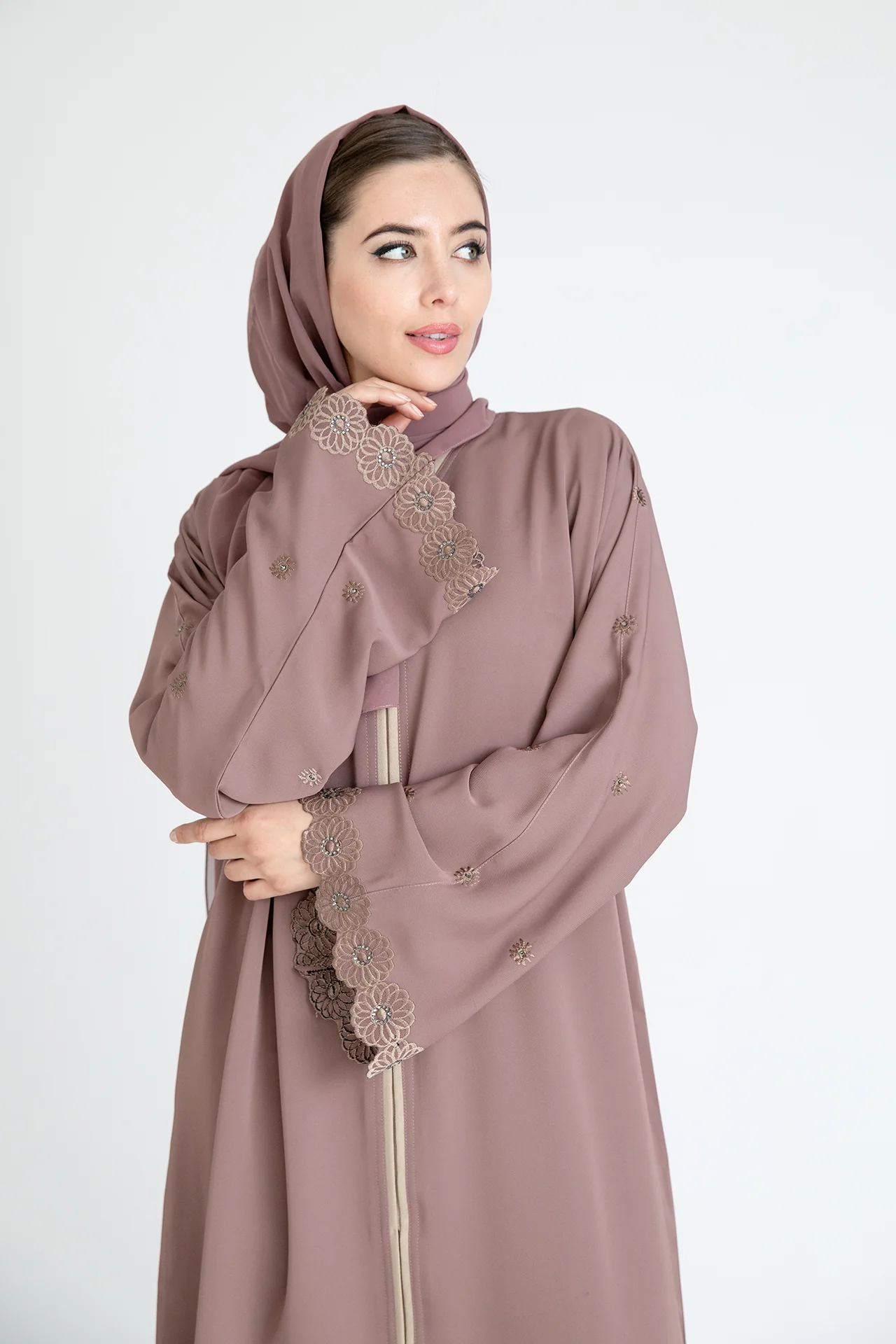 Blush Premium Flower Border Embroidered Open Abaya - Image 5