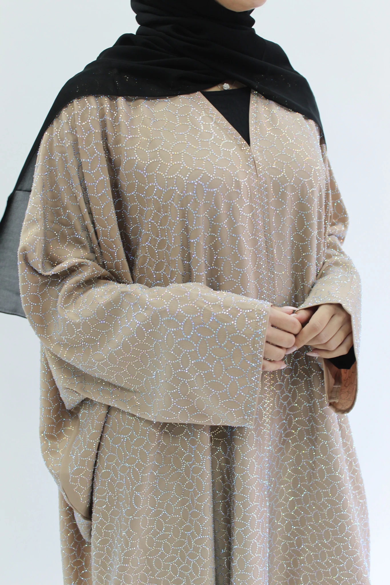 Dark Beige Open Abaya – Geometric Batwing Design with Contrast Detailing - Image 4