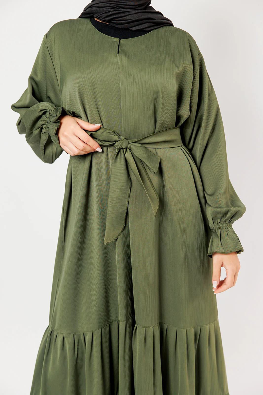 Dark Olive Tiered Closed Abaya – Textured Fabric, Belted with Cuffed Sleeves - Image 2