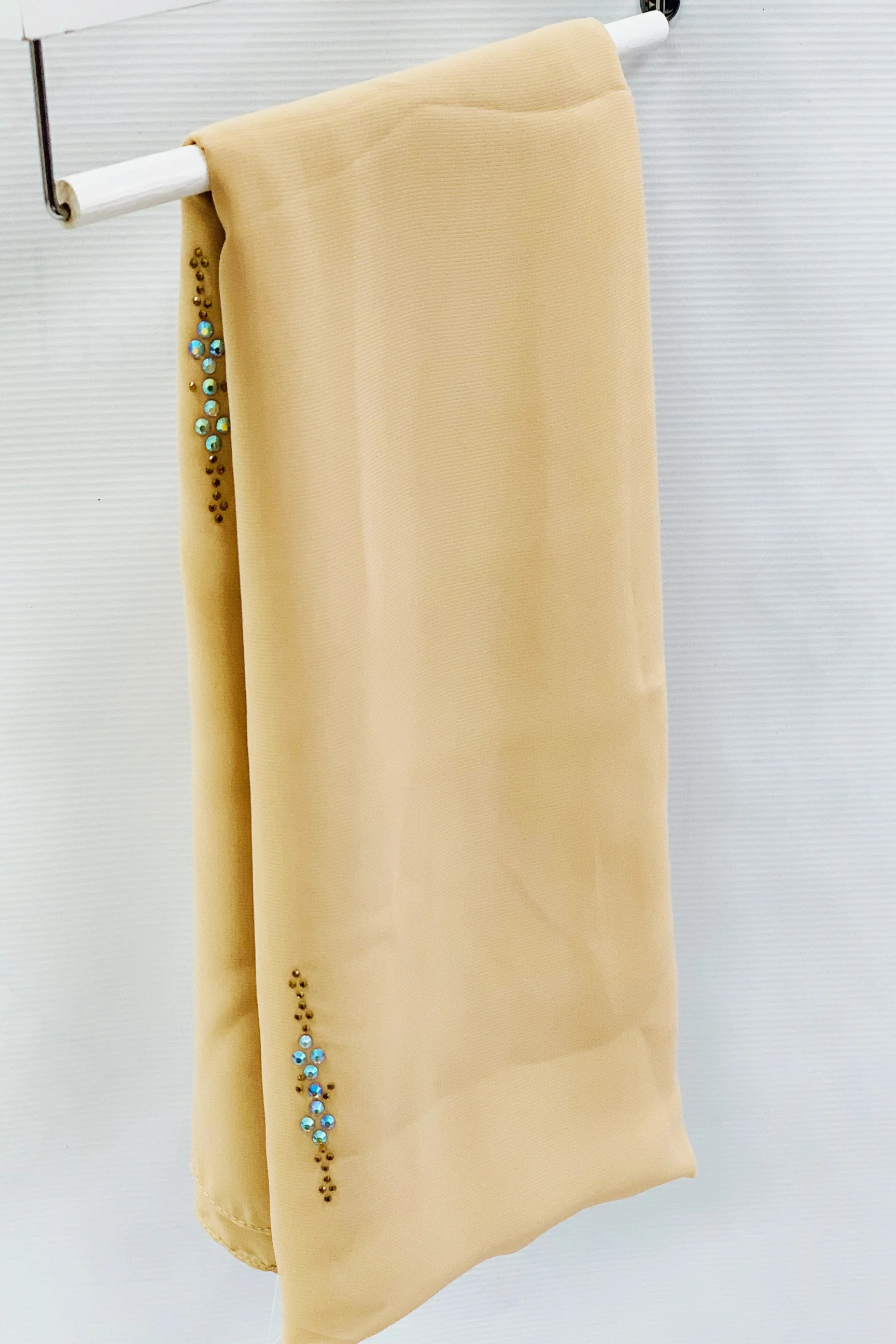 120cm Square Diamante Chiffon Hijab - Image 5