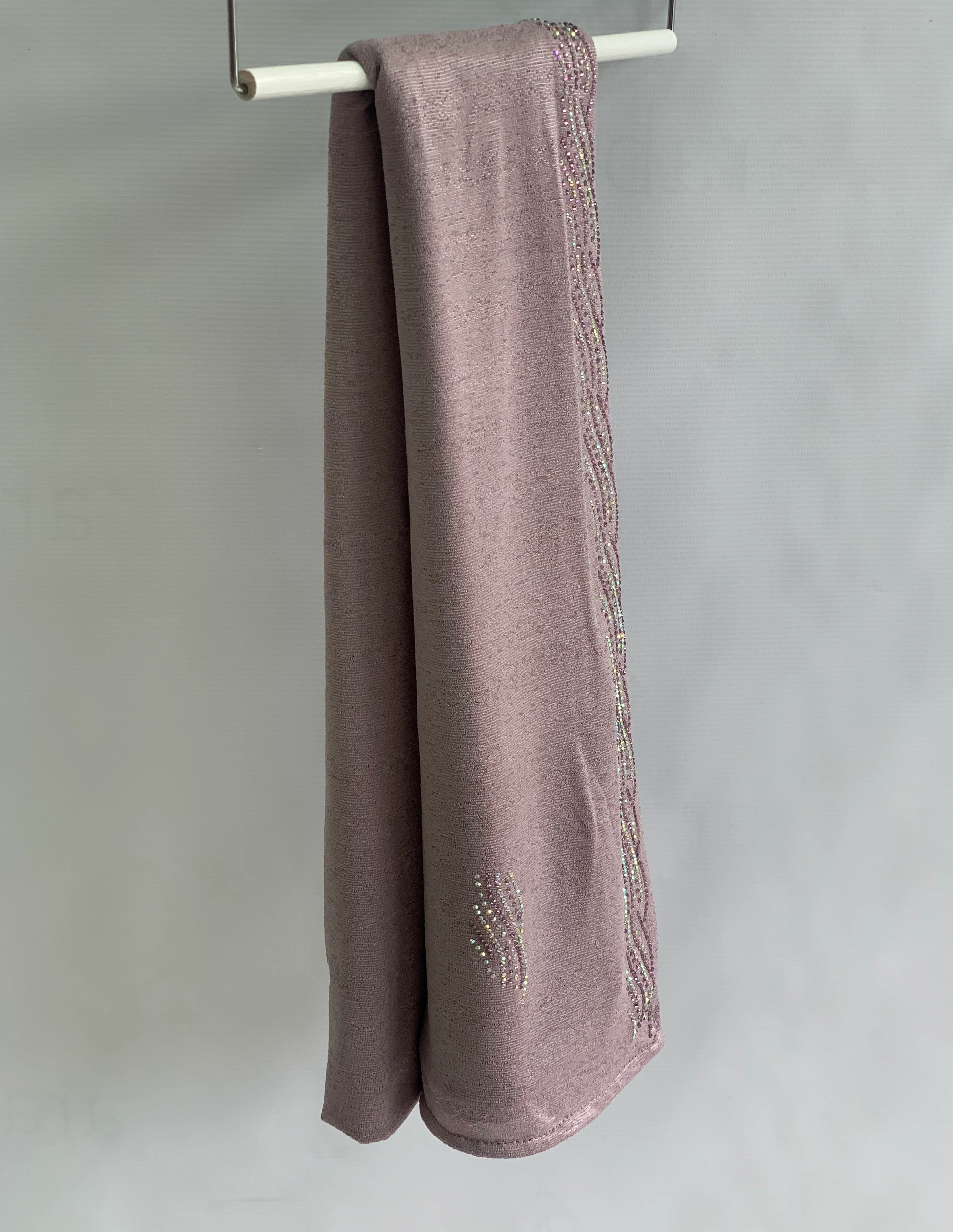 Chally Diamante Jersey Hijab Pattern 1 - Image 5