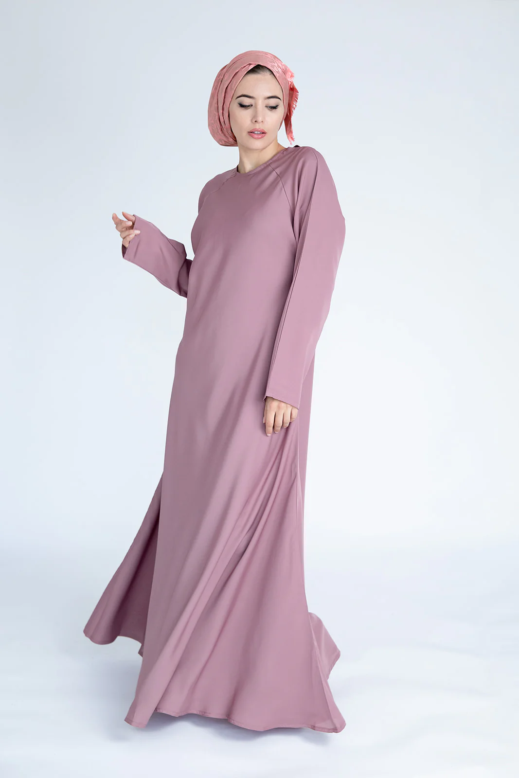 Dusty Pink Closed Abaya – Plain Umbrella Cut Design - Image 2