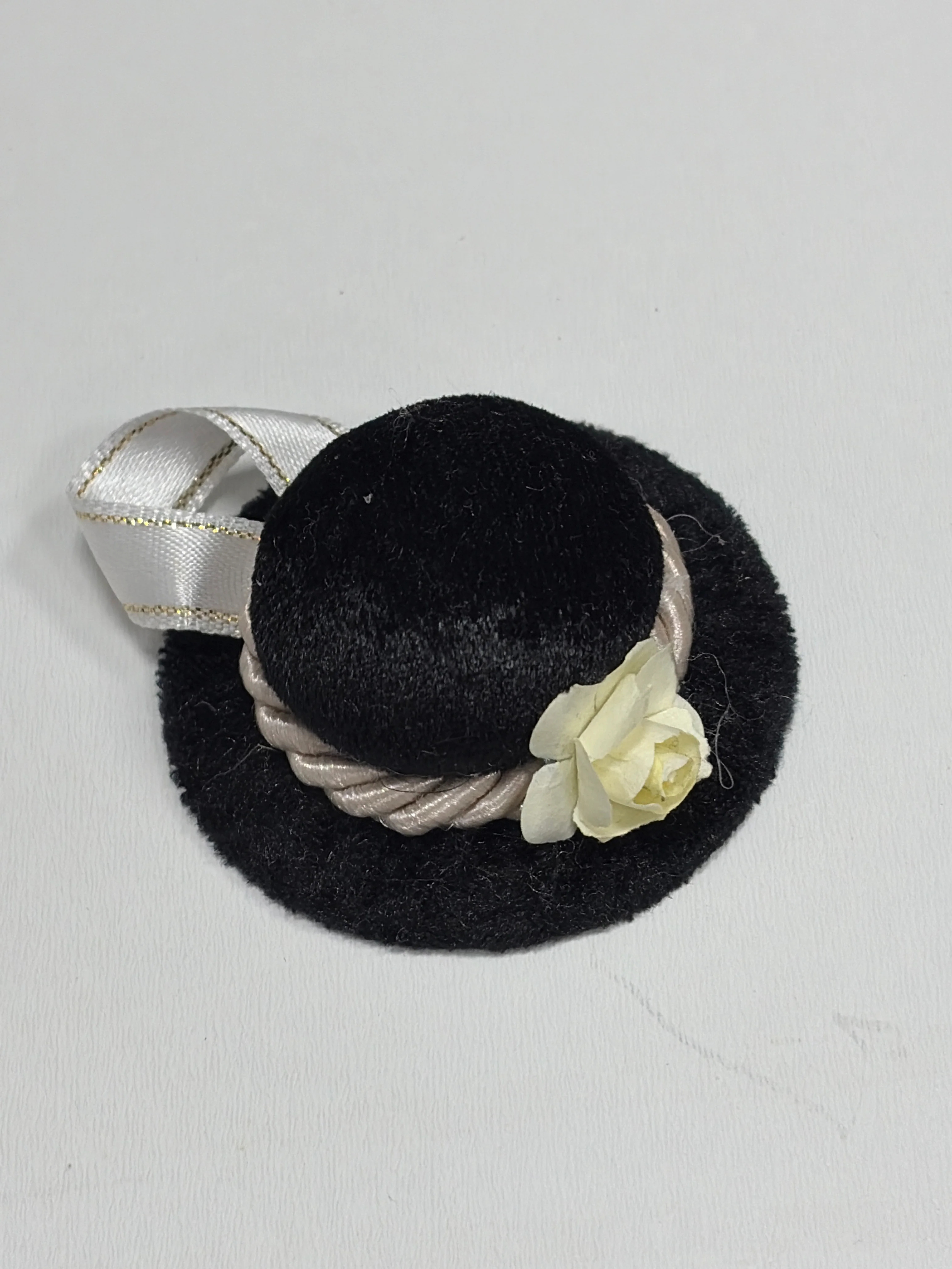 Hijab Pins Holder - Image 7