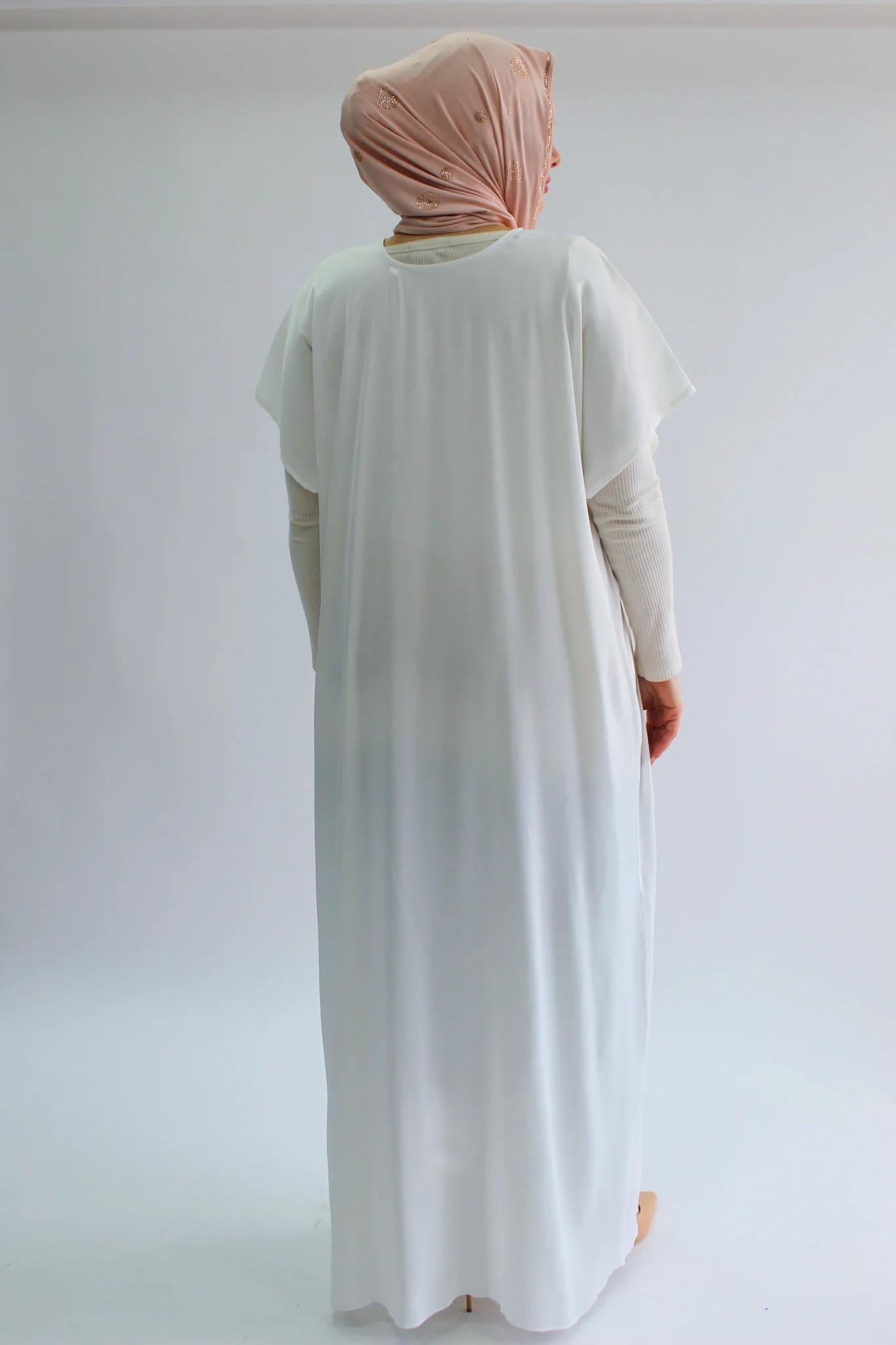 Ivory Plain Short Sleeve Dress  - Silky Ripple Satin - Image 4