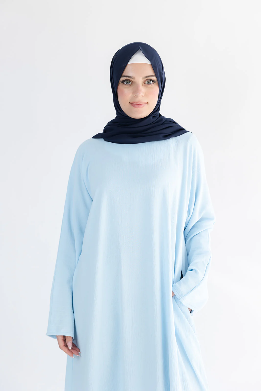 Light Blue Closed Abaya – Crushed Polyester with Pocket - Image 4