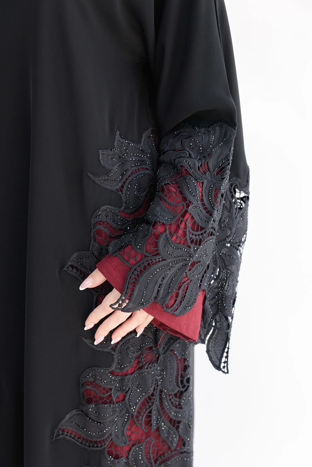 Black Open Abaya – Luxury Floral Lace Design - Image 4
