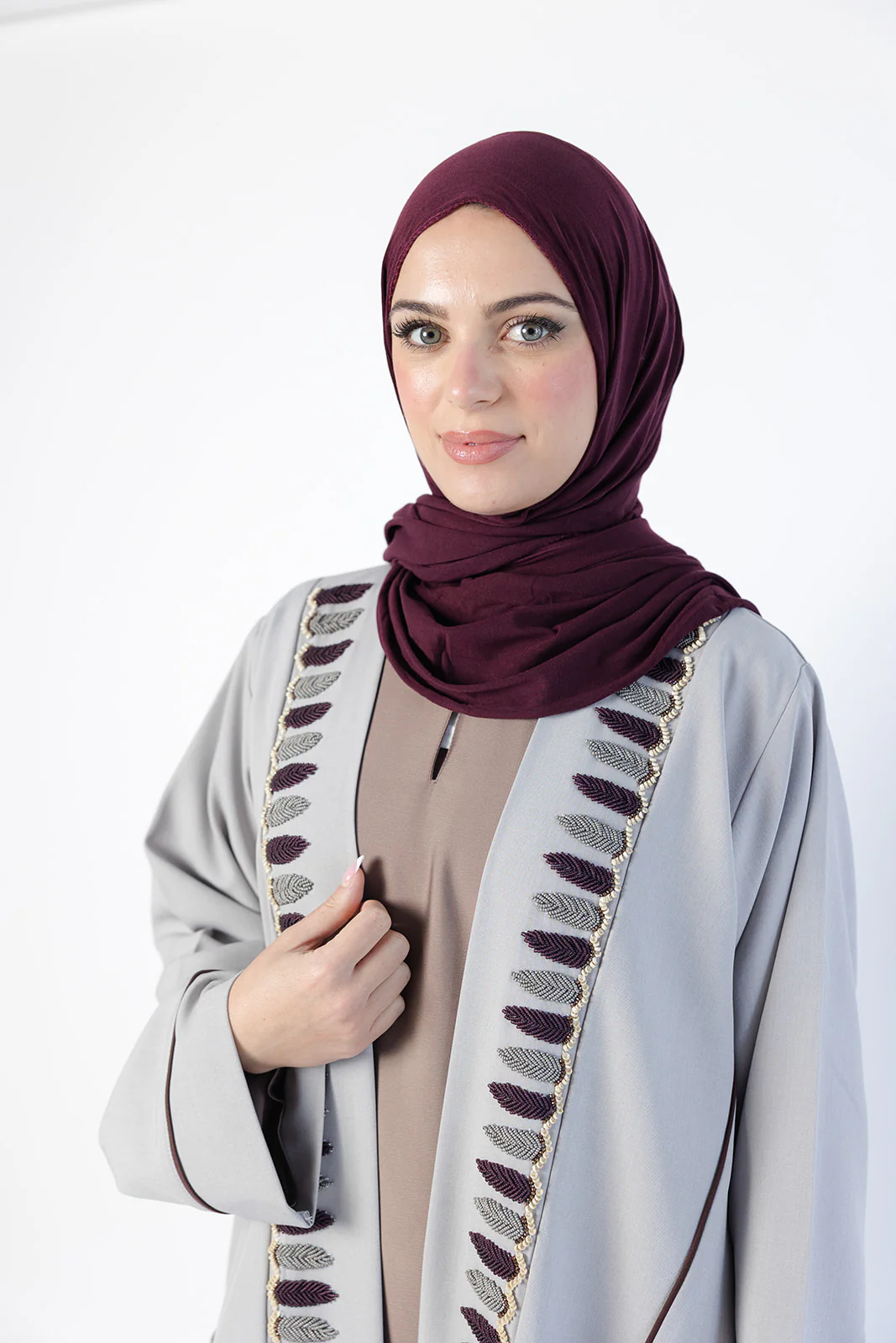 Grey Kimono Abaya – Luxury Beaded Leaf Embroidery with Decorative Buttons - Image 4