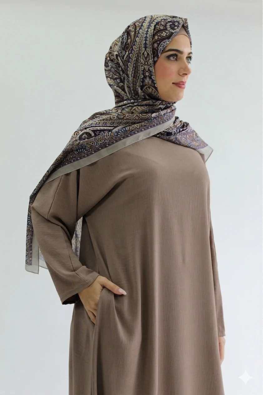 Mink Closed Abaya - Crushed Polyester with Pocket - Image 2