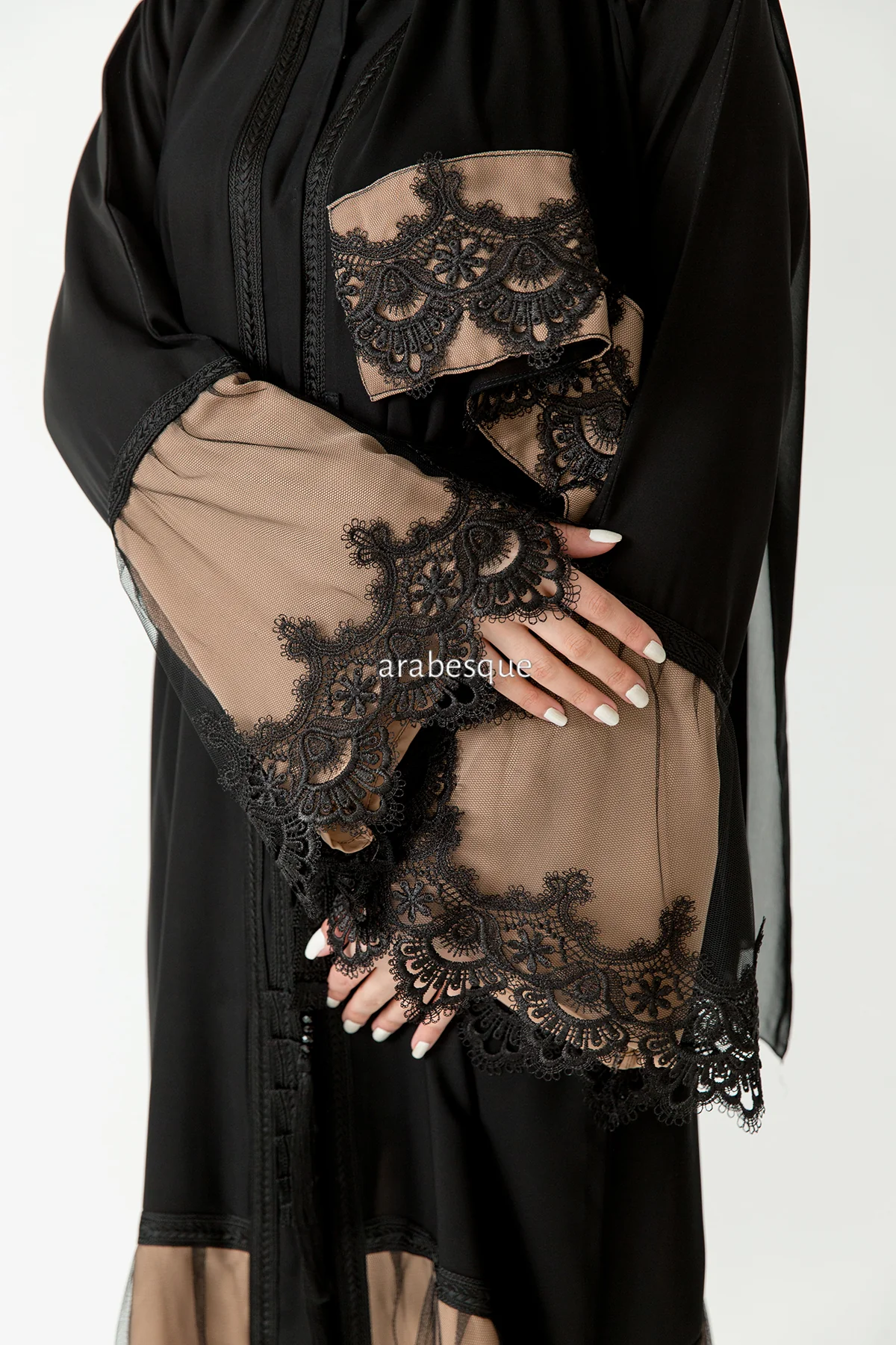 Black & Mocha Open Abaya – Lace and Net Panel Detailing - Image 4