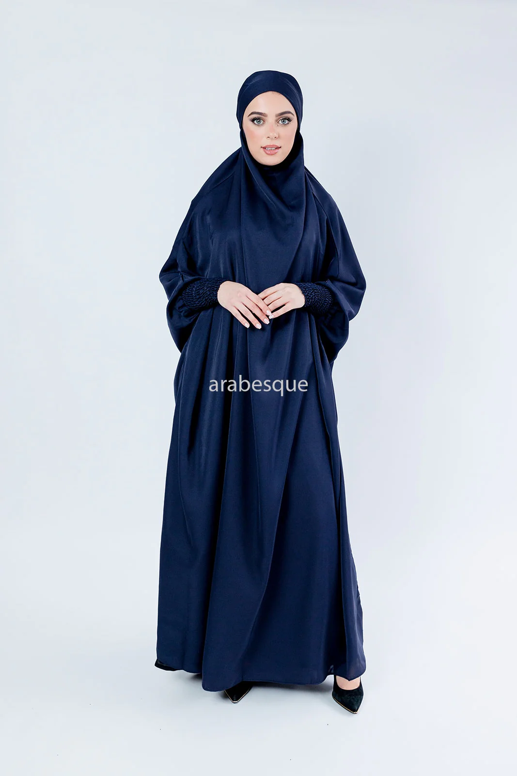 Navy Jilbab Abaya – One-Piece Design with Elastic Sleeves