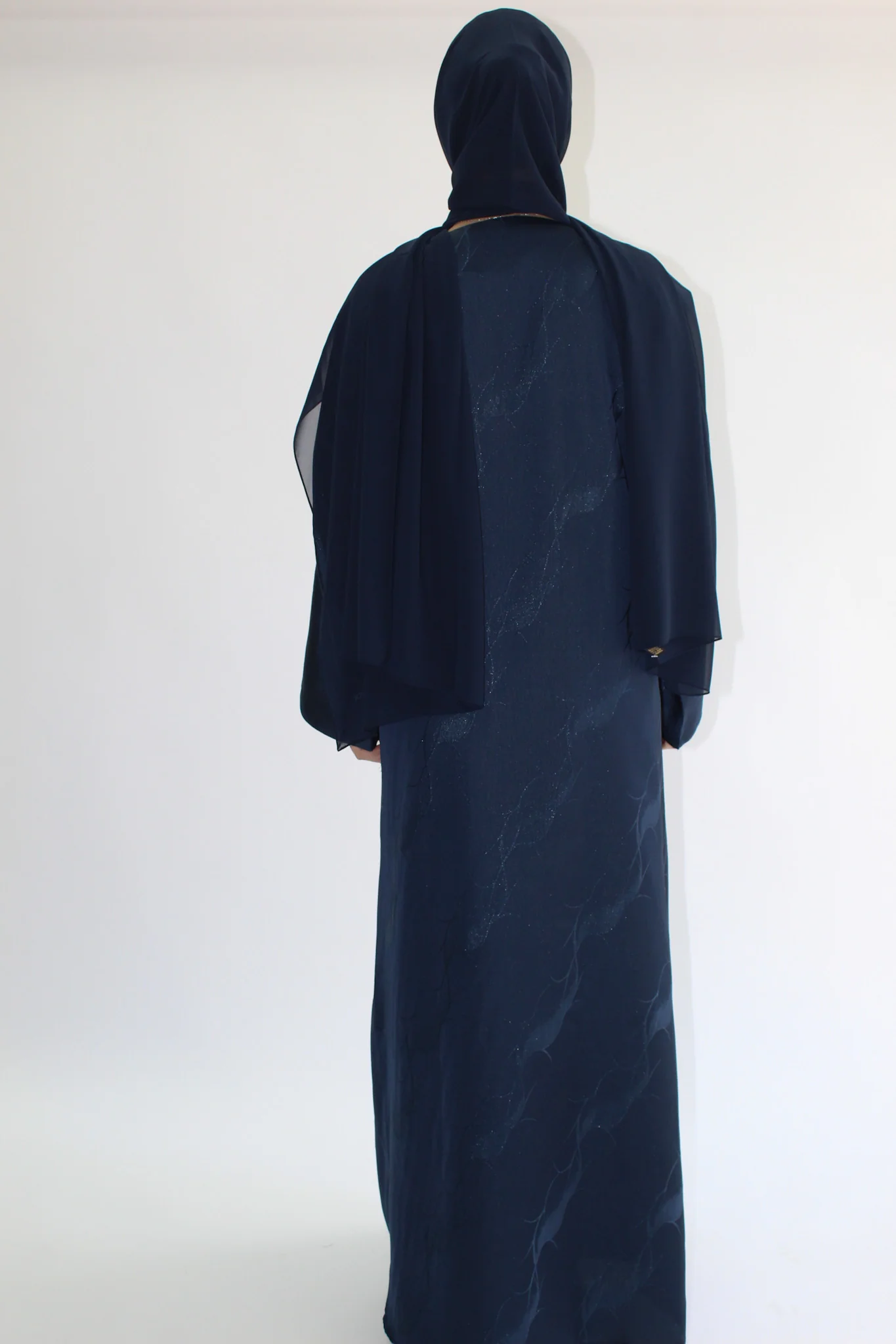 Navy Open Abaya – Patterned Design with Straight Sleeves - Image 8