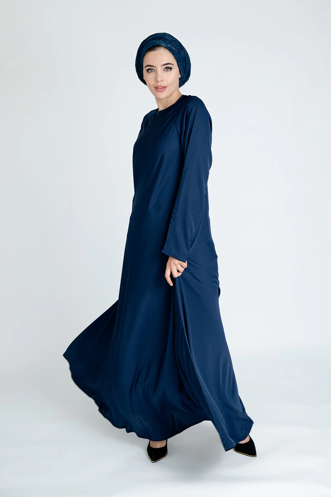 Navy Closed Abaya – Plain Umbrella Cut Design - Image 3