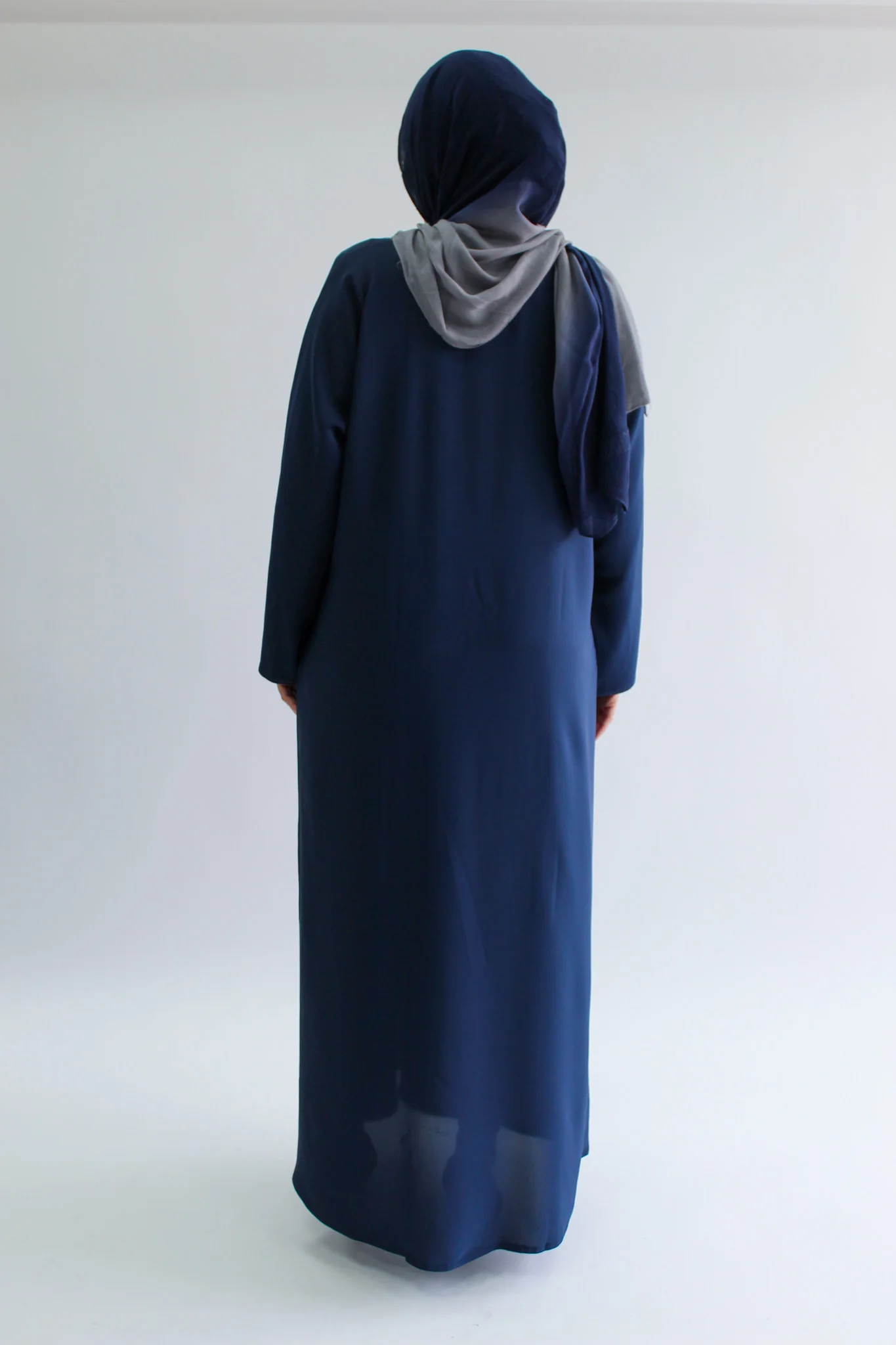 Navy Closed Abaya – Premium Nidha with Pocket - Image 4