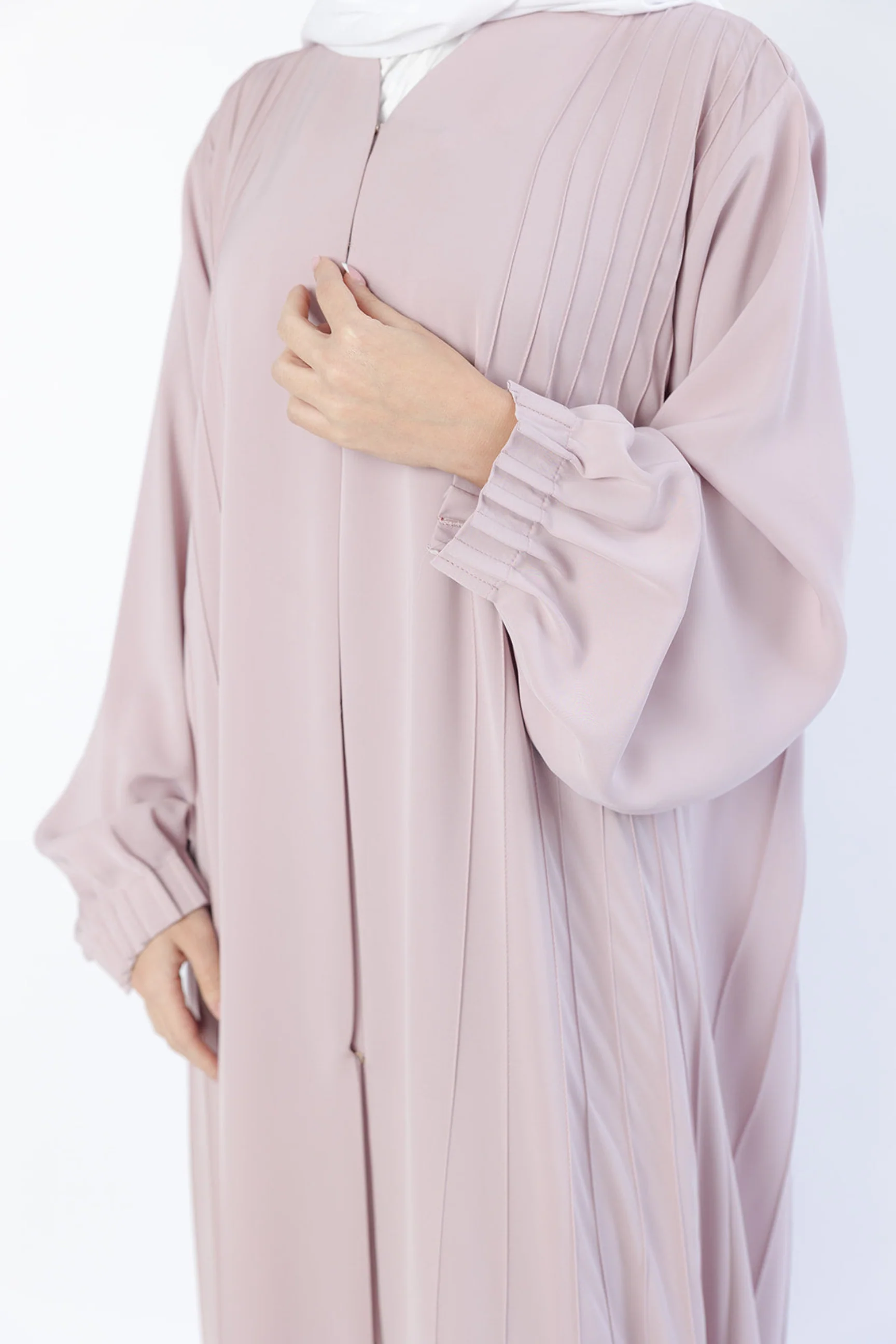 Nude Pink Open Abaya – Luxury Striped Design - Image 2