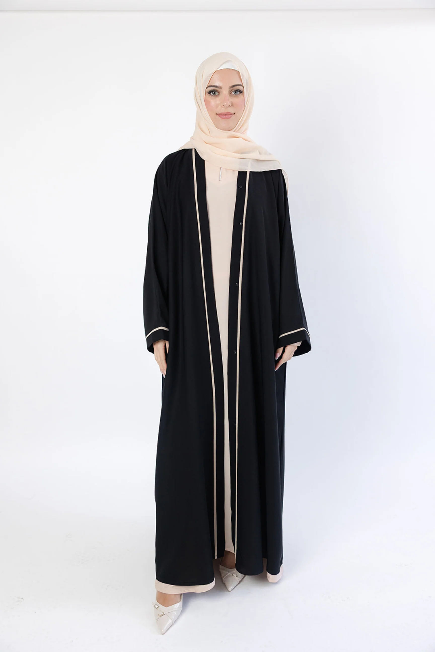 Premium Black Open Abaya – Cream Line Border Design with Pocket and Matching Scarf
