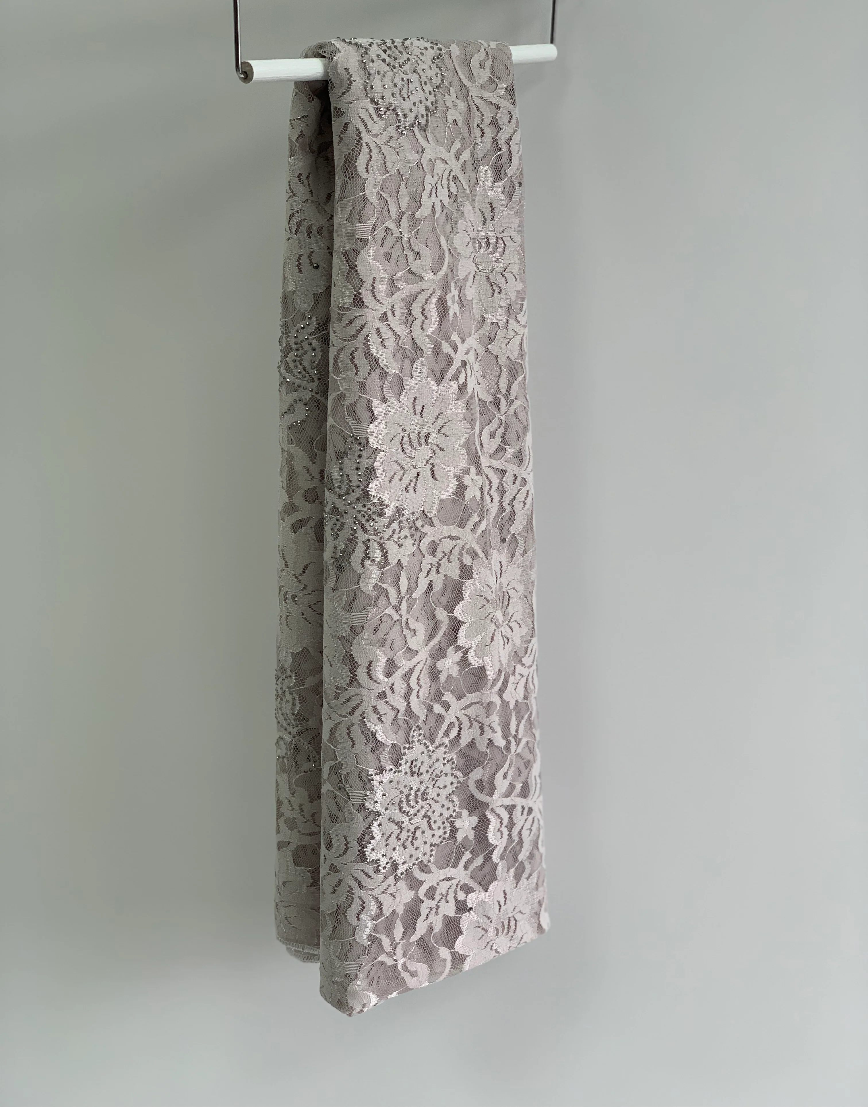 Sharif Lace Rose Pattern Diamante Hijab - Image 10