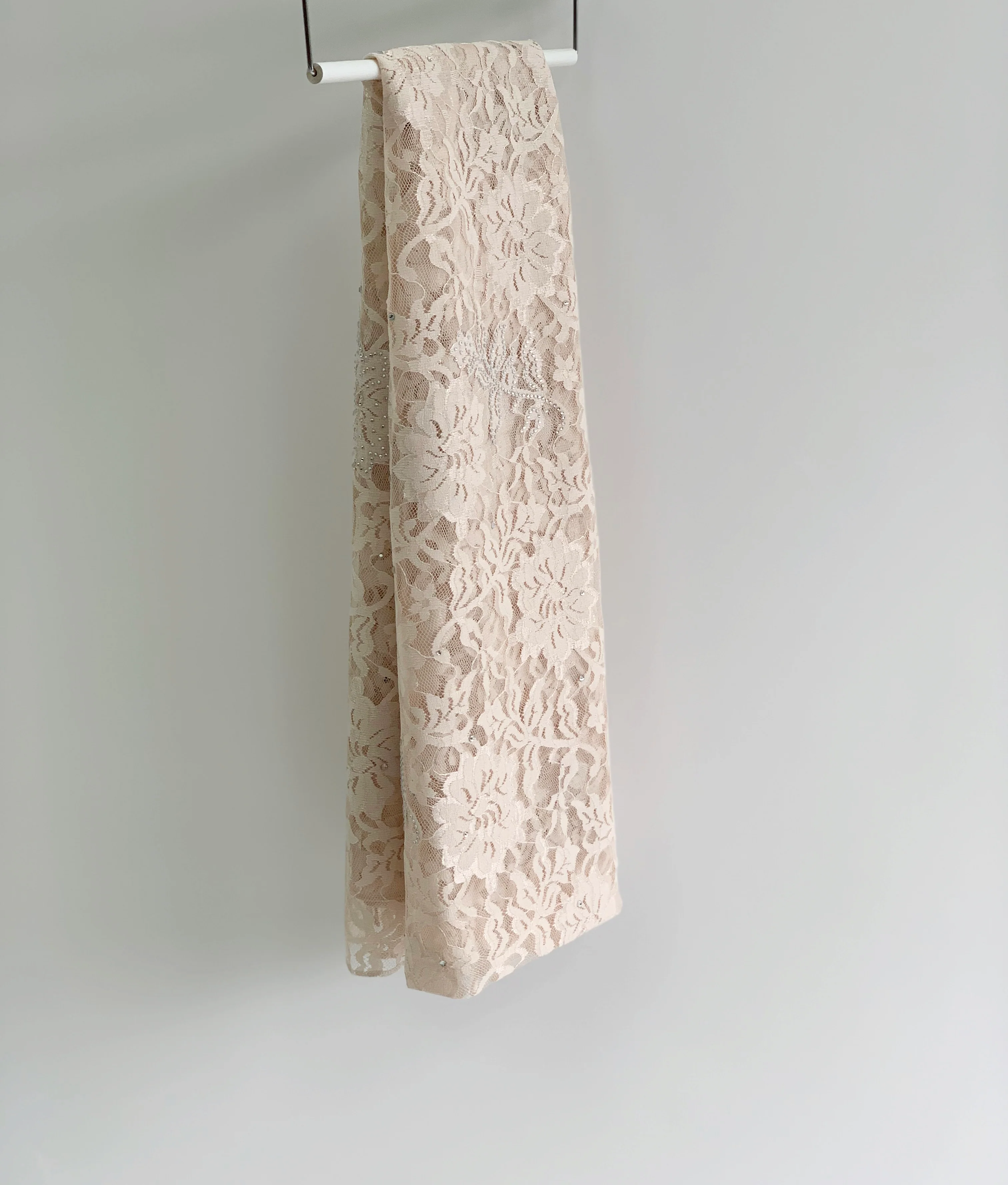 Sharif Lace Rose Pattern Diamante Hijab - Image 11