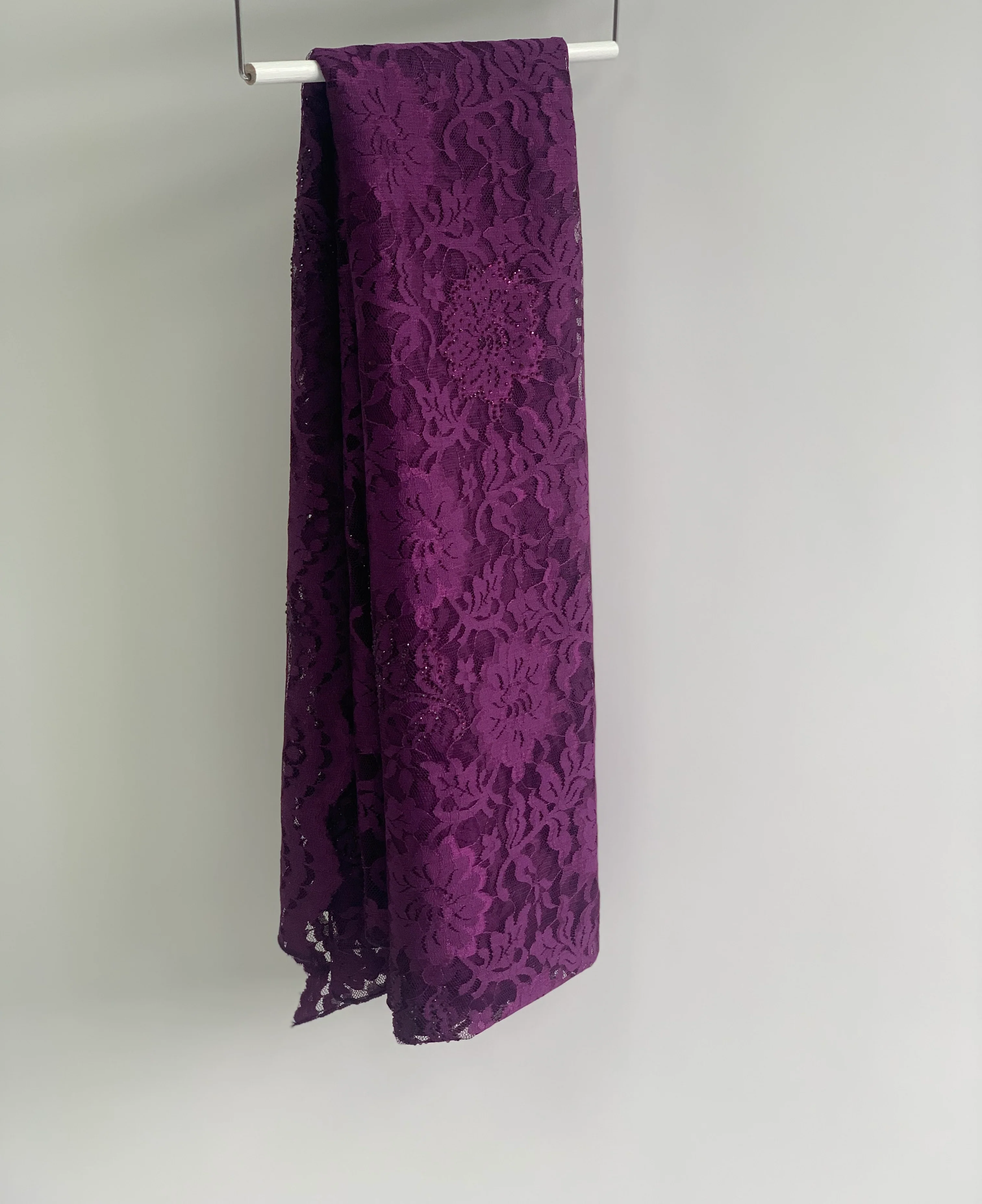 Sharif Lace Rose Pattern Diamante Hijab - Image 6