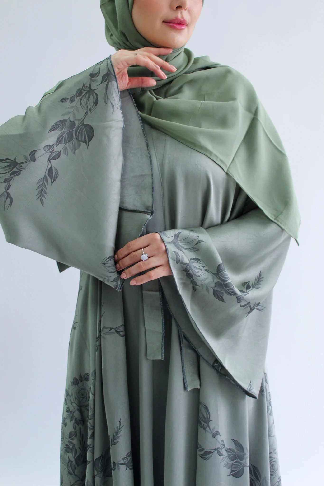 Sage Green Closed Abaya – Rose Pattern Umbrella Cut - Image 2
