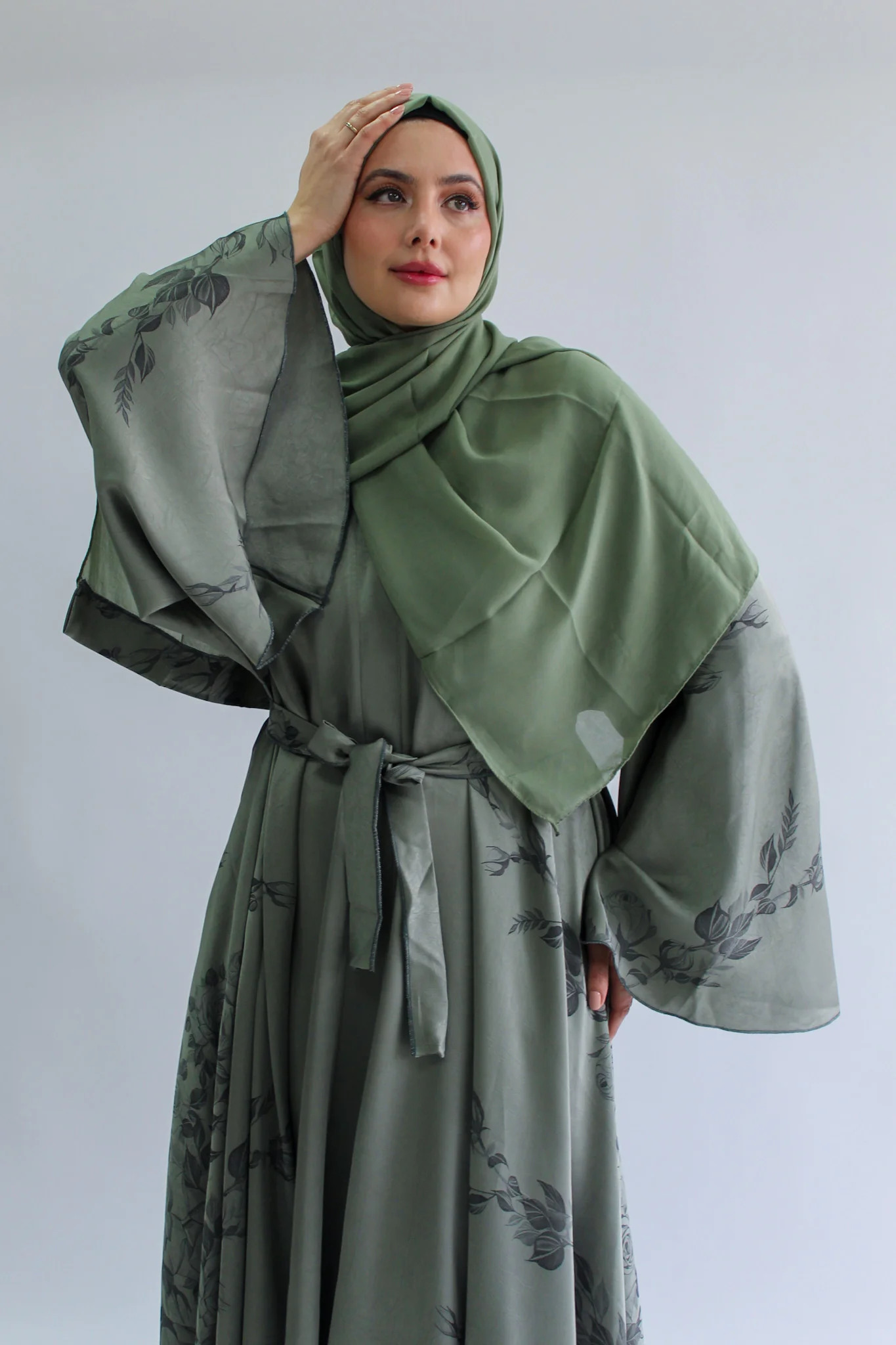 Sage Green Closed Abaya – Rose Pattern Umbrella Cut - Image 4