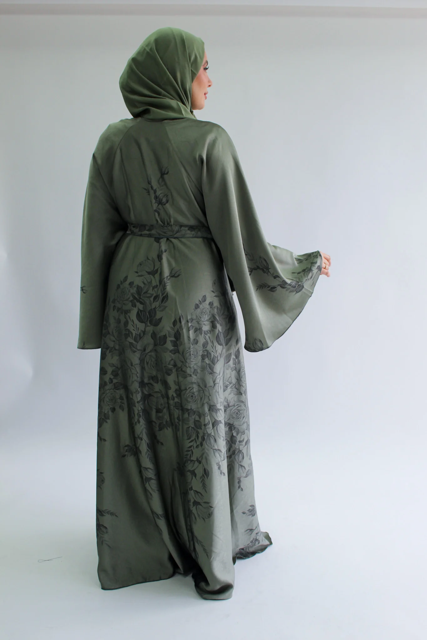 Sage Green Closed Abaya – Rose Pattern Umbrella Cut - Image 5