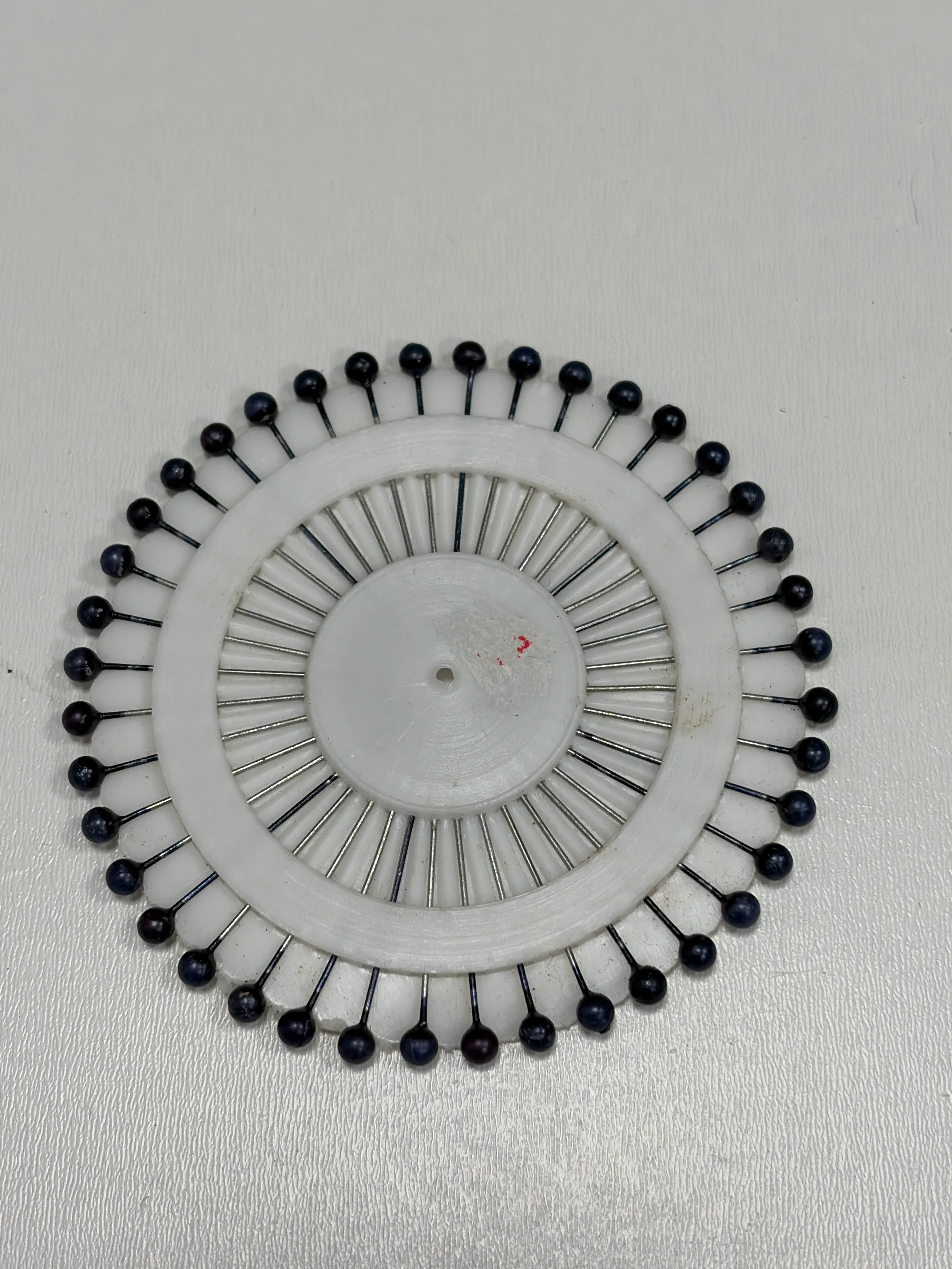 Set of Pins (Small) - Image 4