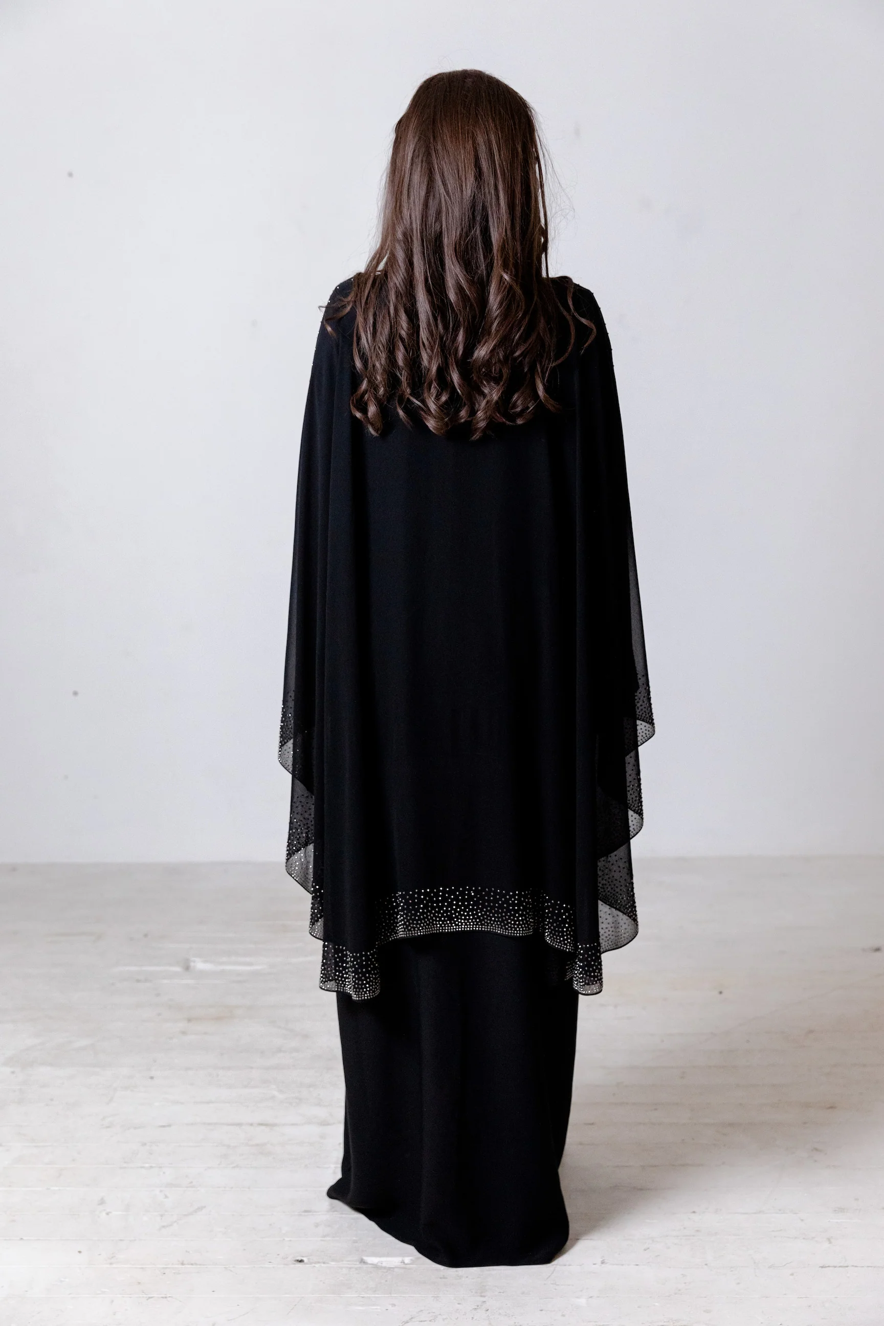 Black Closed Cape Abaya – Luxury Chiffon Design with Silver Stonework - Image 6