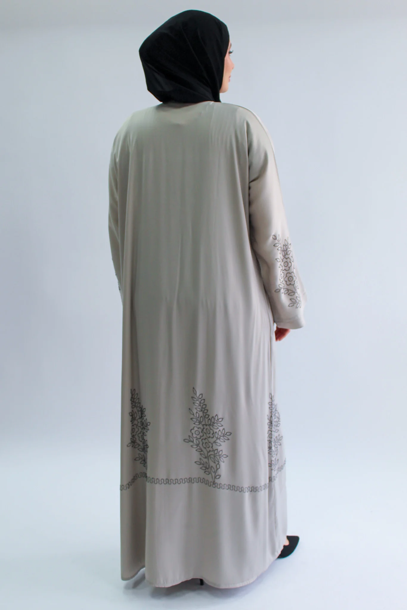 Stone Open Abaya – Ripple satin With Diamante Flower Patter - Image 4