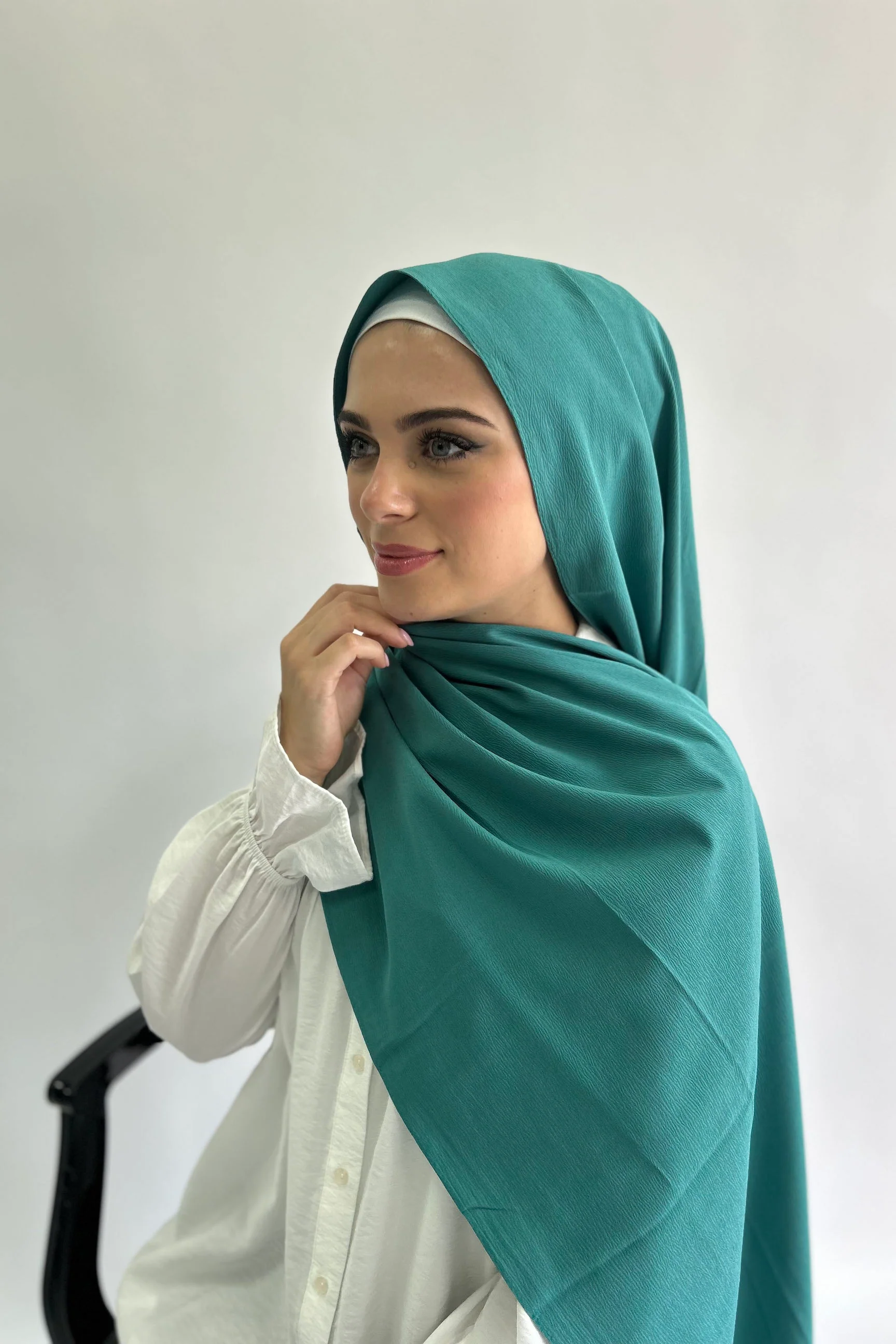 Textured Long Hijab - Image 4