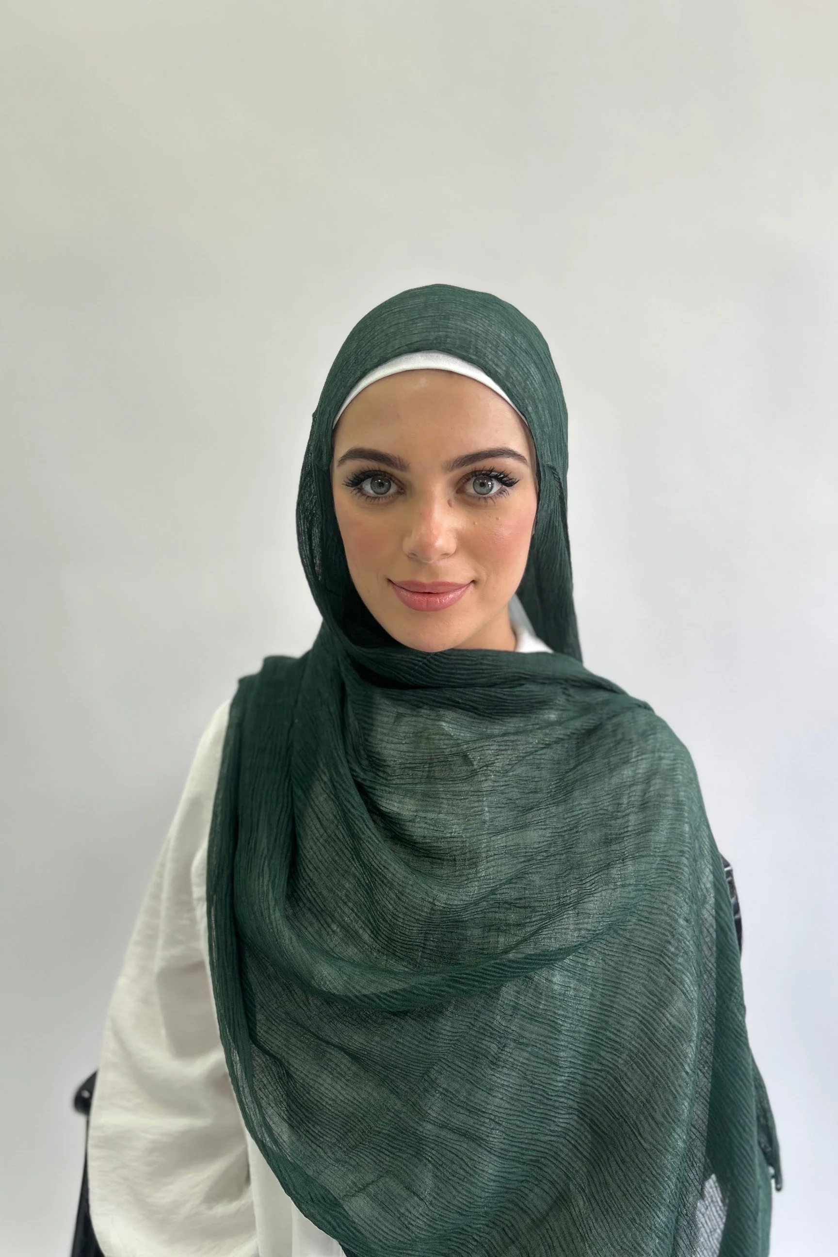 Viscose Creased Hijab - Image 3