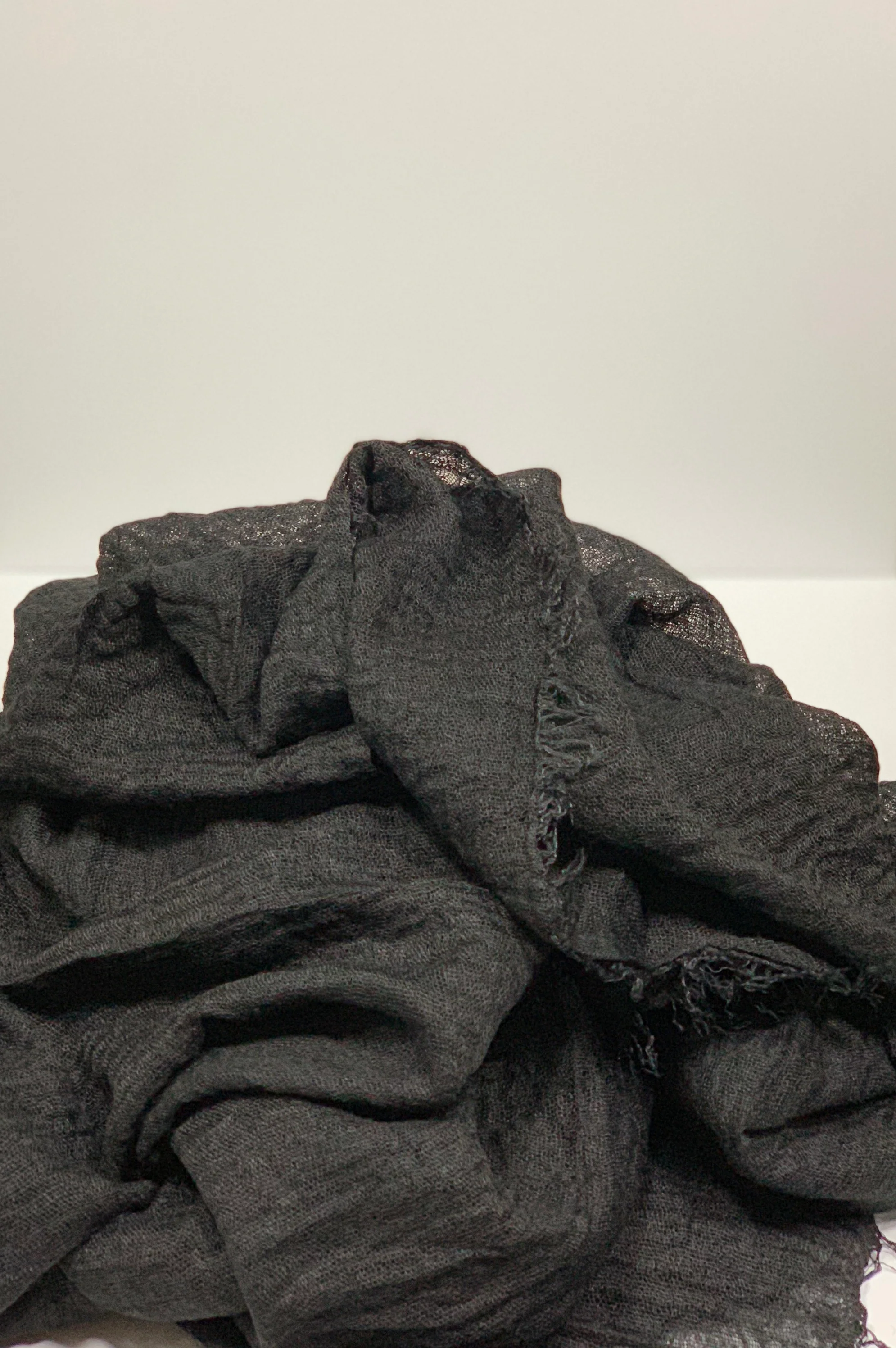 Viscose Crinkle Hijab - Image 3