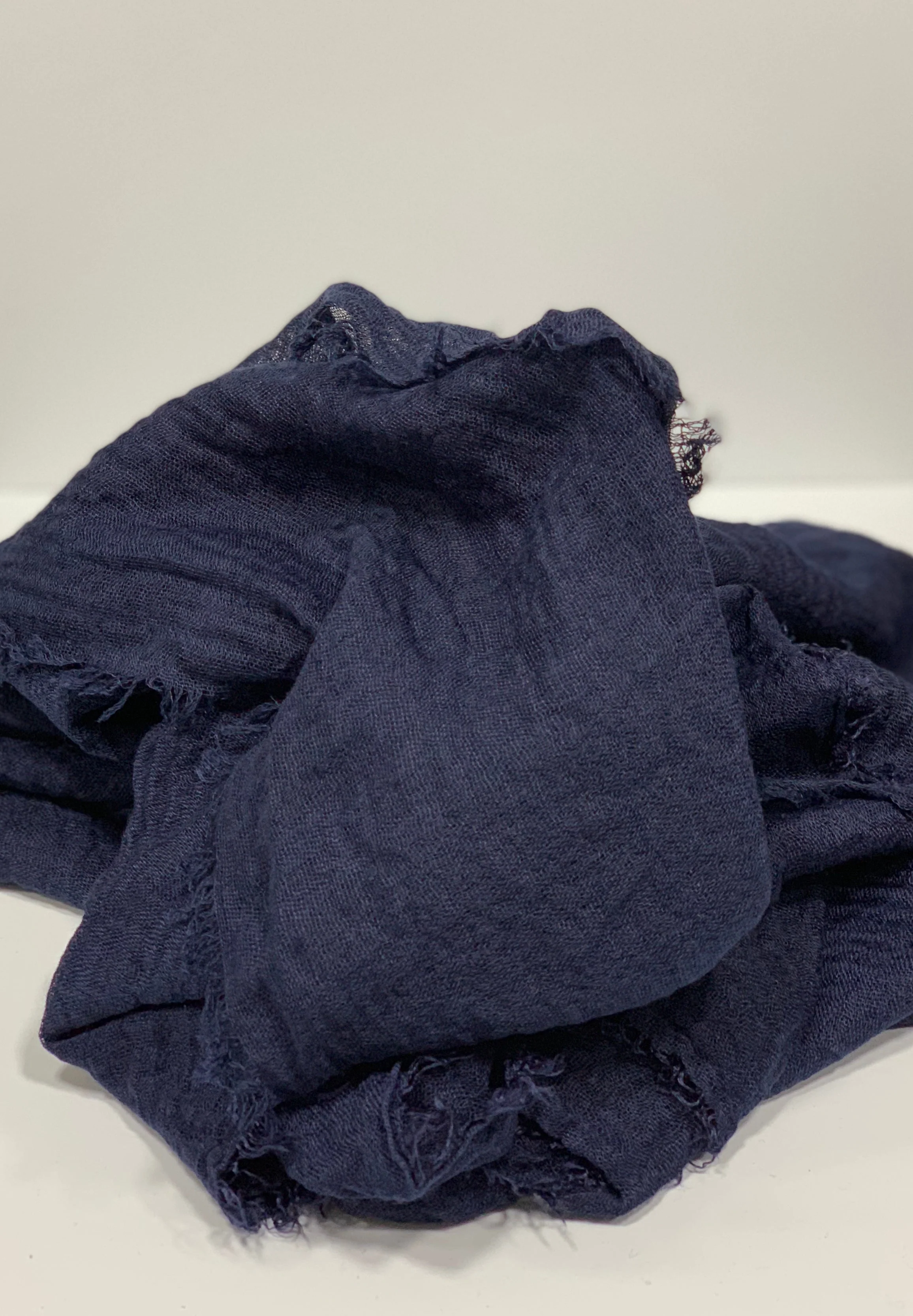Viscose Crinkle Hijab - Image 43