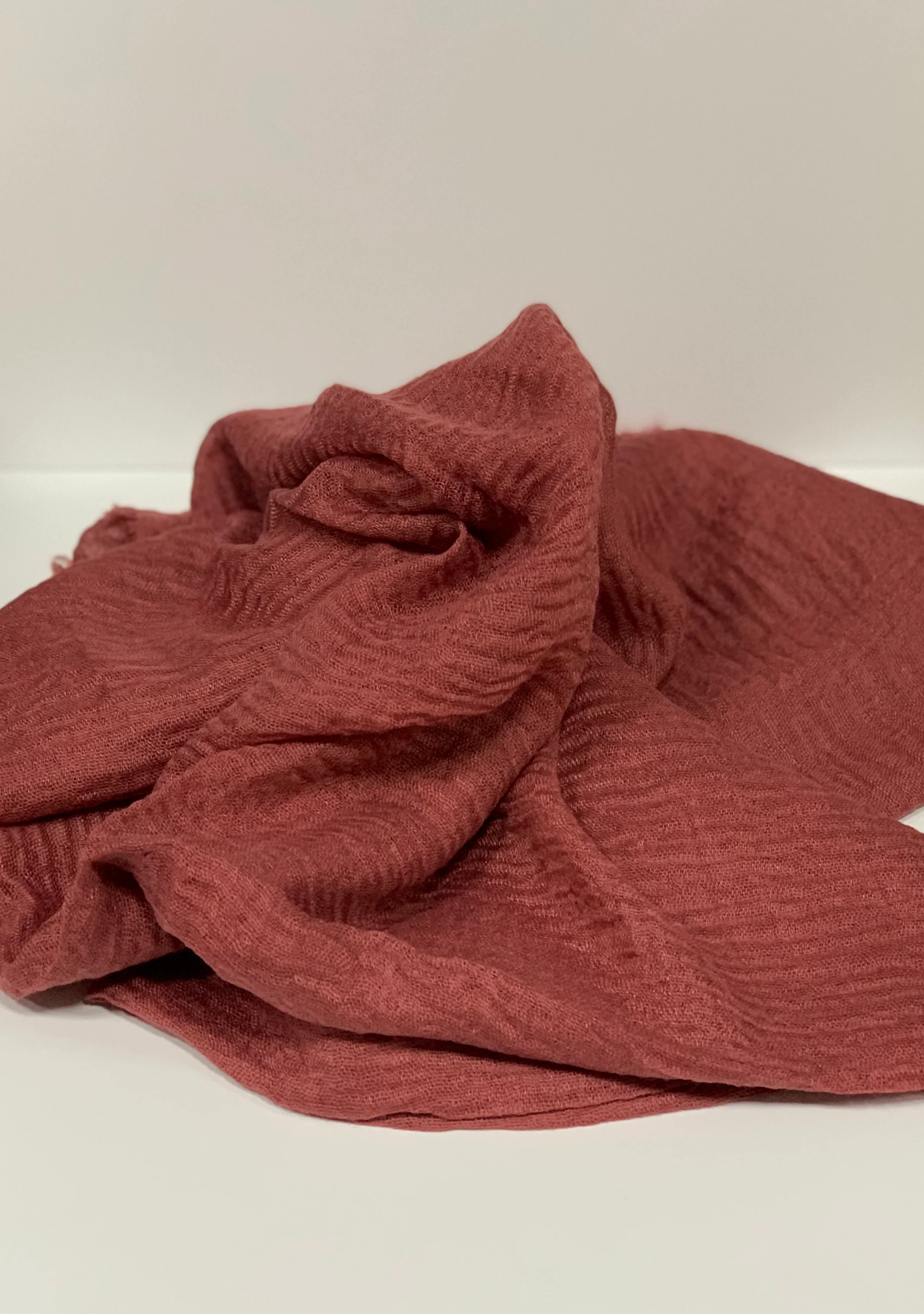 Viscose Crinkle Hijab - Image 9
