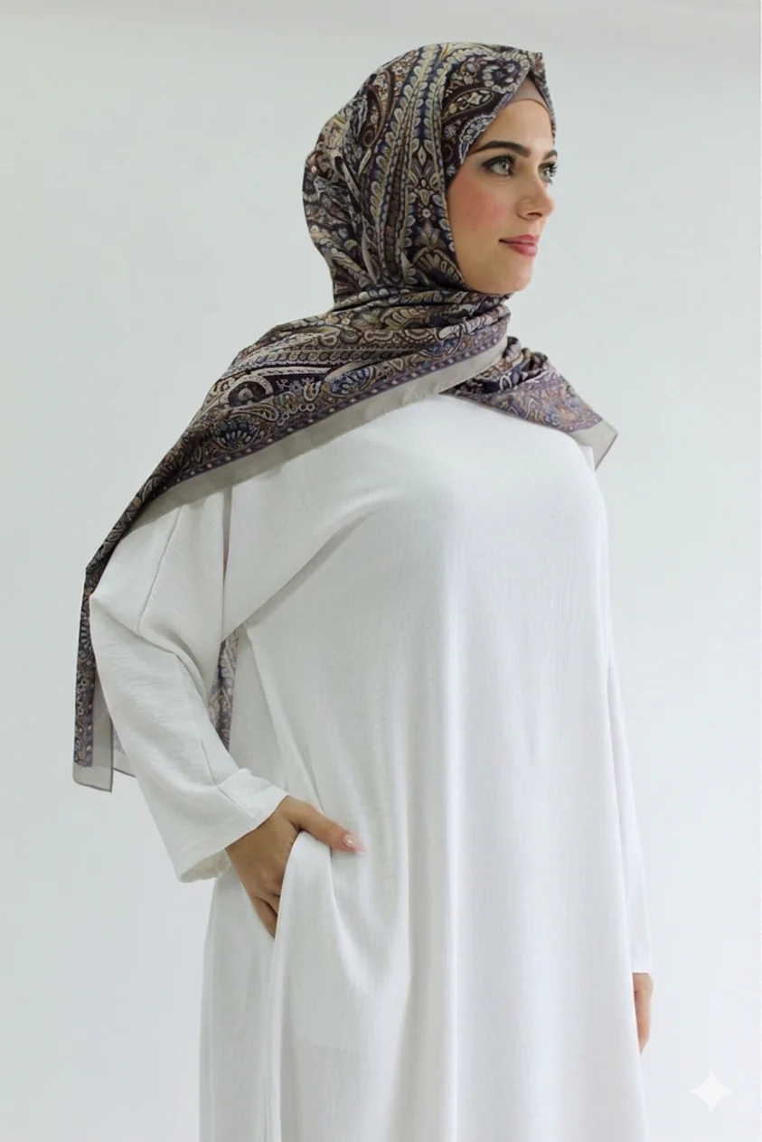 White Closed Abaya - Crushed Polyester with Pocket - Image 2